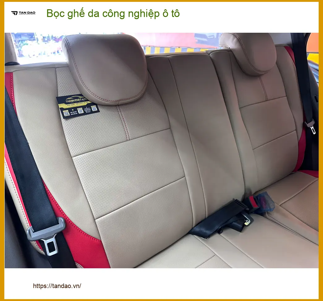 Chị Thanh Hoa bọc ghế da công nghiệp ô tô Suzuki XL7 ở Quận Thủ Đức. ảnh thực tế 3