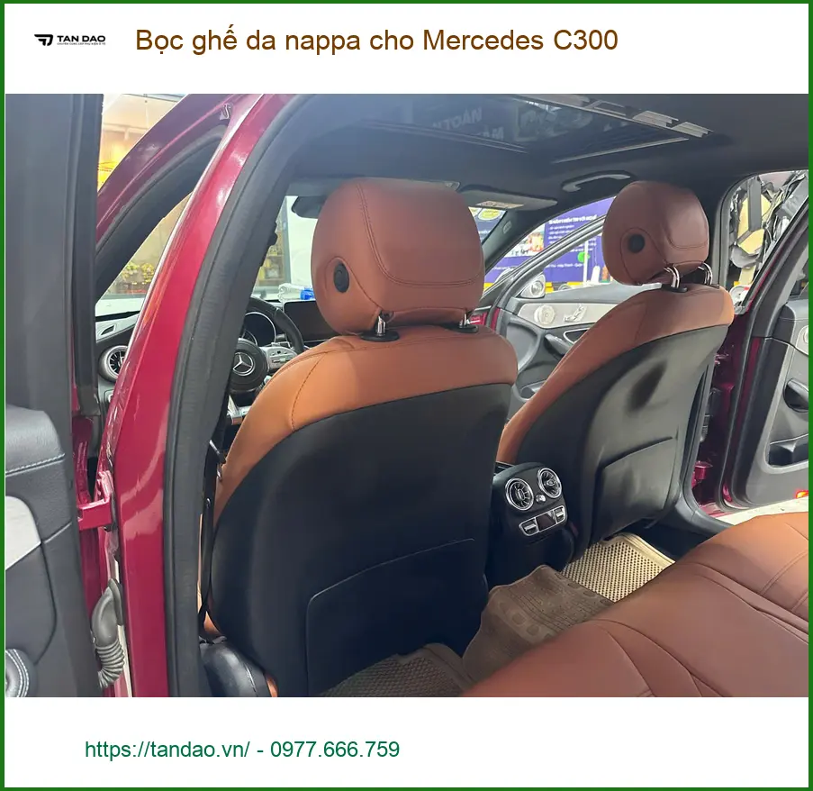 Chú Quang bọc ghế da nappa cho Mercedes C300 tại Hóc Môn. ảnh thực tế 3