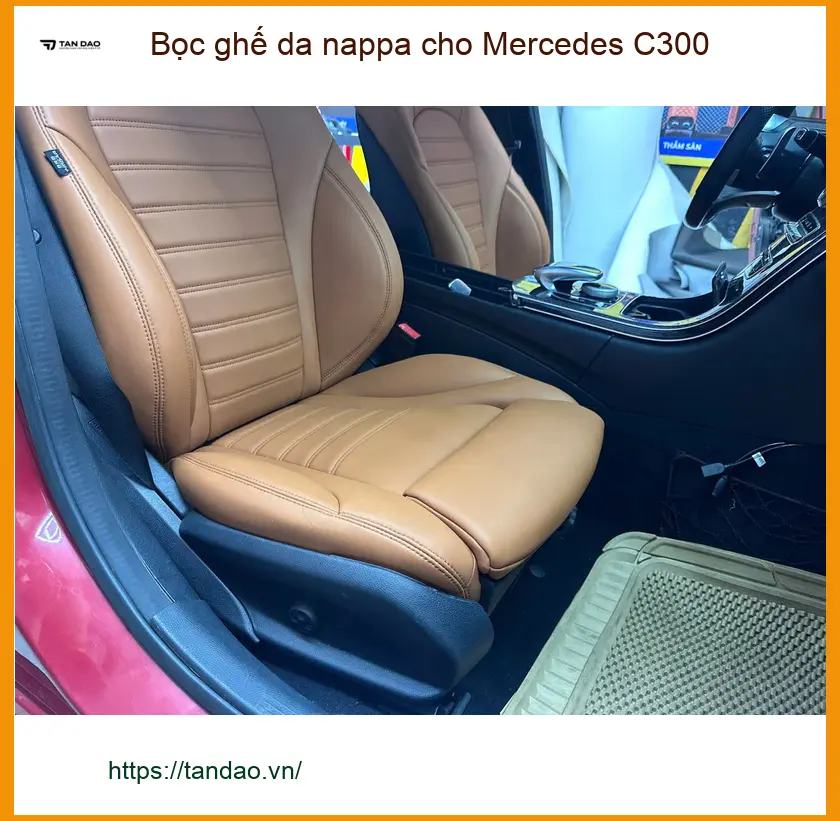 Chị Thảo bọc ghế da Nappa Mercedes C300 Quận 2 nâng tầm vẻ đẹp ảnh thực tế 3