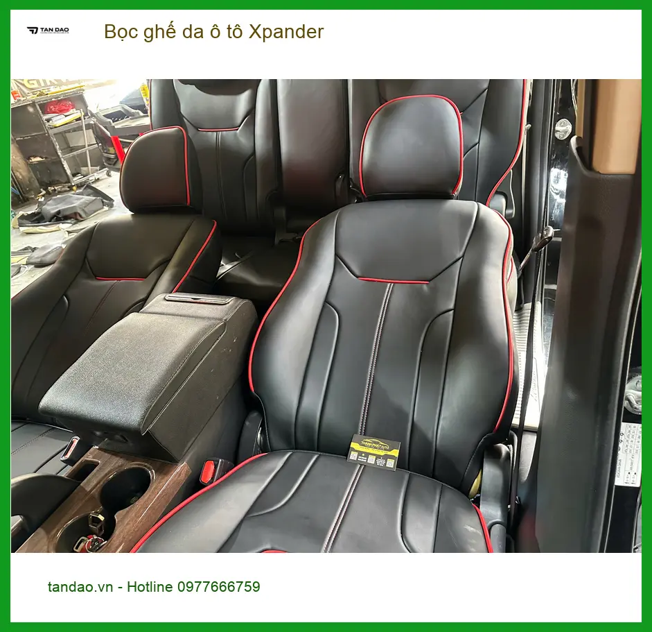 Chị Thùy Trang bọc ghế da ô tô Xpander Quận 3 vì ghế cũ đã xuống cấp. ảnh thực tế 3