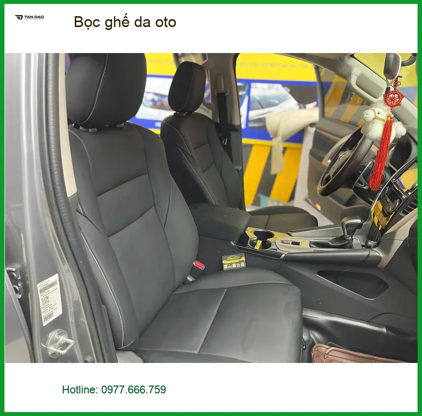 Anh Minh bọc ghế da ô tô Toyota Raize tại Quận 2 để nội thất thêm sang trọng ảnh thực tế 3