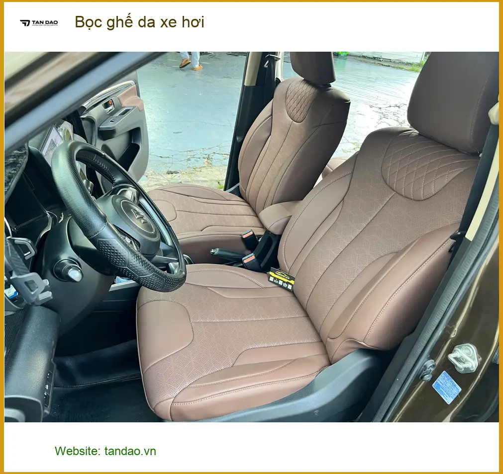 Anh Tùng bọc ghế da xe hơi Hyundai Accent tại Quận 5 để nâng tầm không gian nội thất