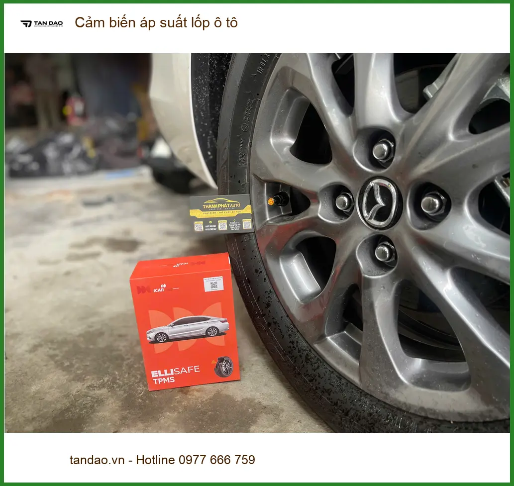 Anh Duy lắp cảm biến áp suất lốp ô tô cho Kia Sorento ở Quận 3