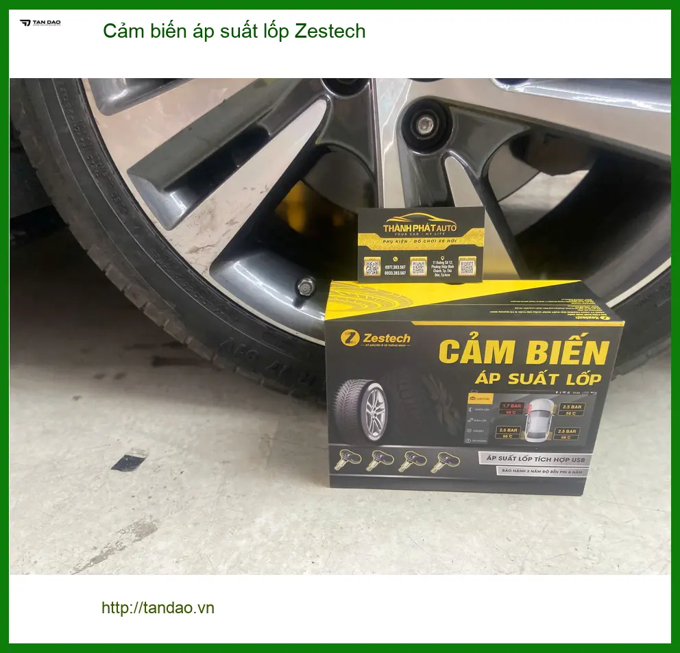 Anh Đạt lắp cảm biến áp suất lốp Zestech cho Honda CR-V tại Quận 2 ảnh thực tế 3