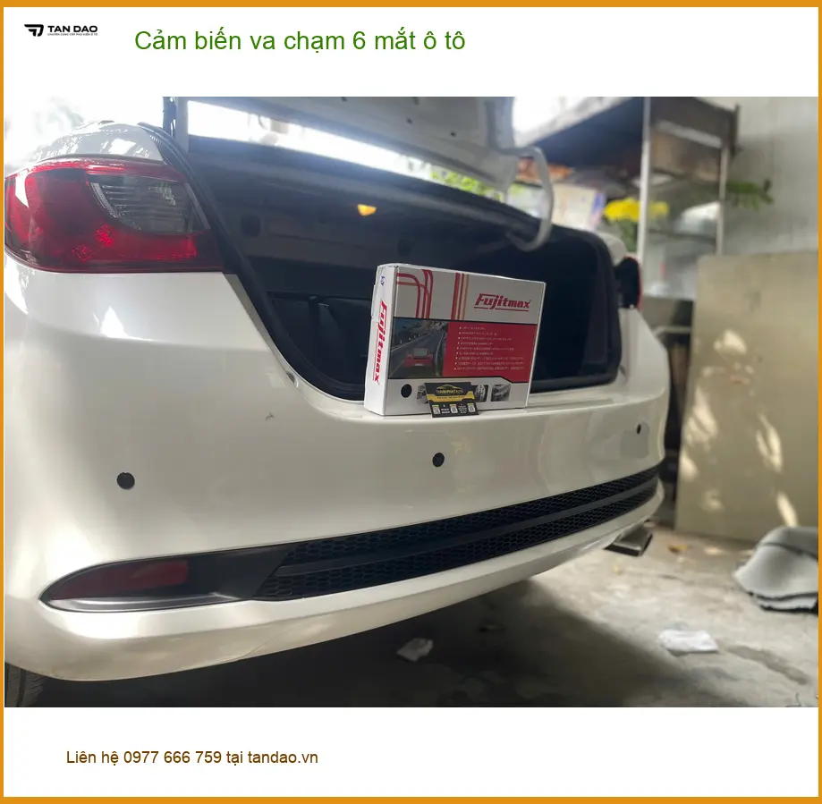 Chị Thảo lắp cảm biến va chạm 6 mắt ô tô Kia K3 Quận 5 an toàn. ảnh thực tế 2