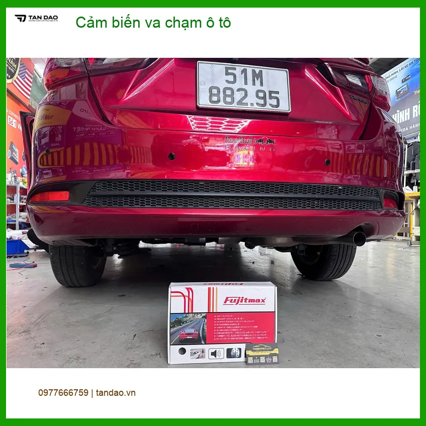 Anh Tấn lắp cảm biến va chạm ô tô Hyundai Accent tại Quận 12 an toàn, giá tốt