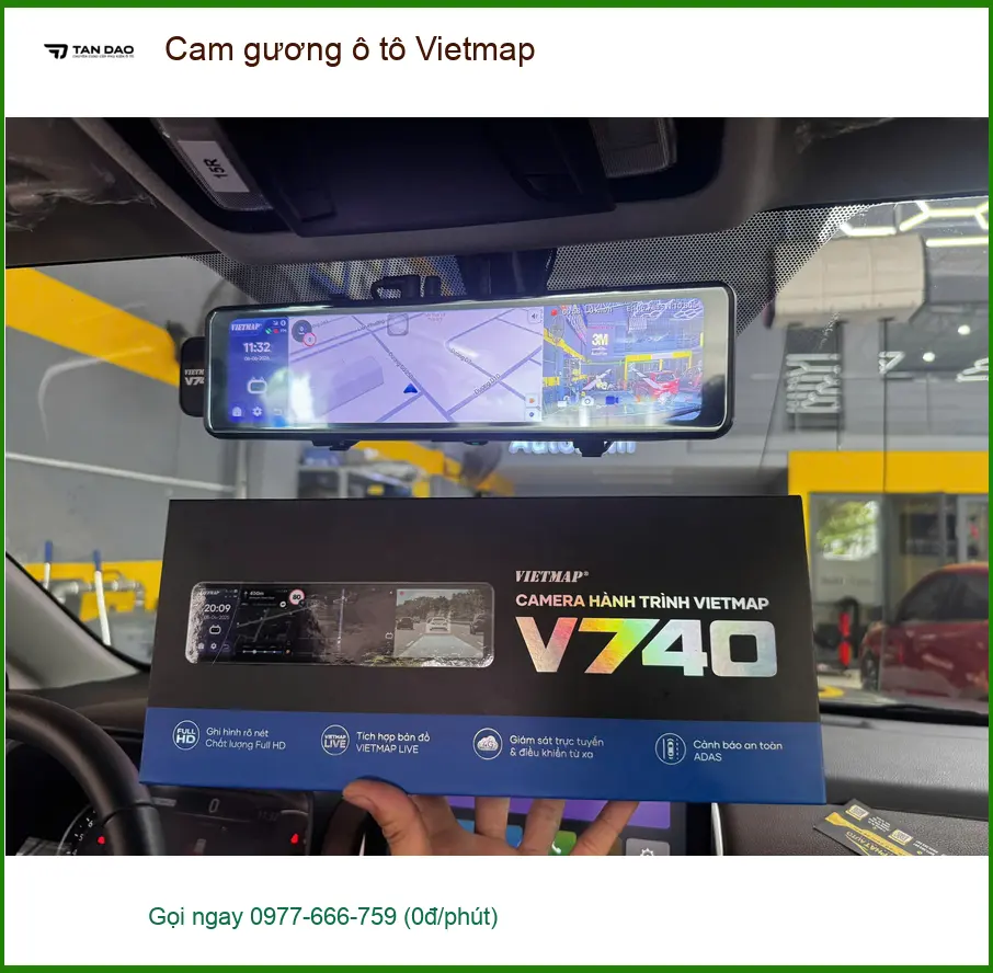 Cô Phương Anh lắp cam gương ô tô Vietmap cho Toyota Raize tại Quận 9 để an toàn hơn ảnh thực tế 4