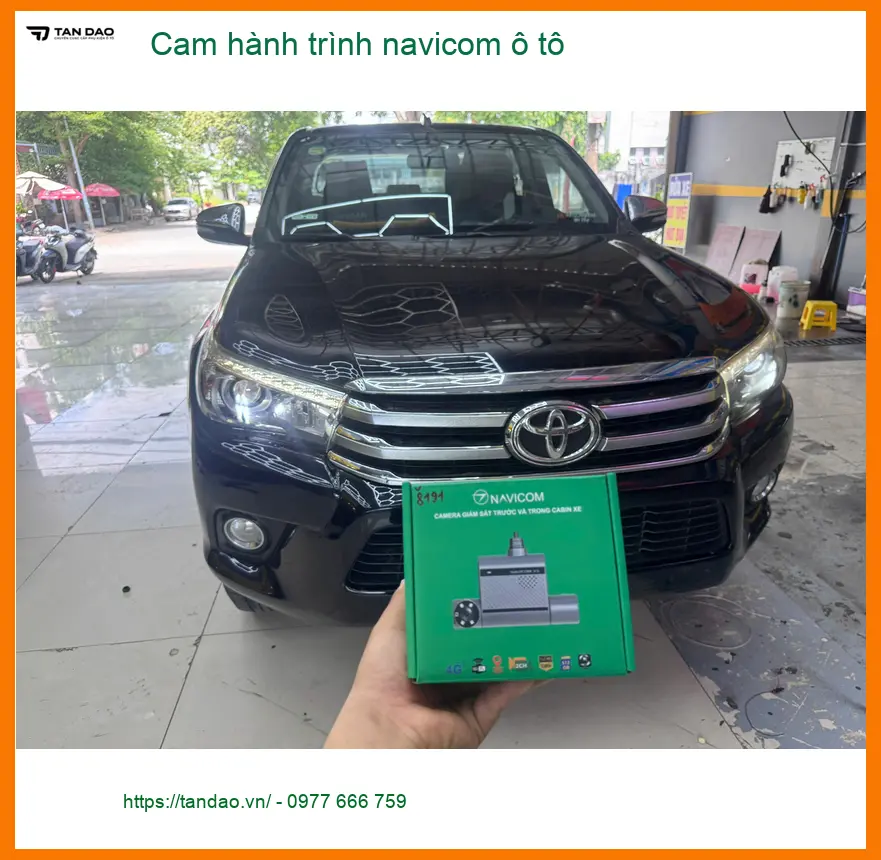 Anh Khôi lắp cam hành trình Navicom ô tô cho xe Hyundai Accent ở Gò Vấp. ảnh thực tế 4