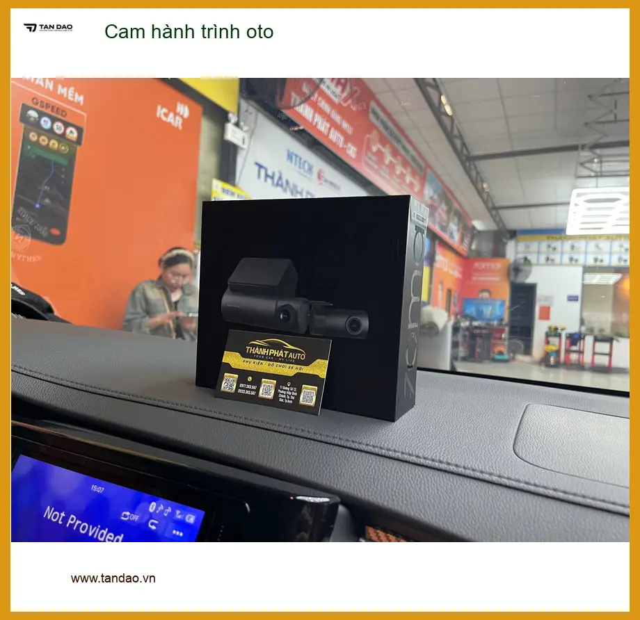 Anh Khang lắp cam hành trình oto cho Kia K3 tại Quận 10 để an tâm lái xe ảnh thực tế 2