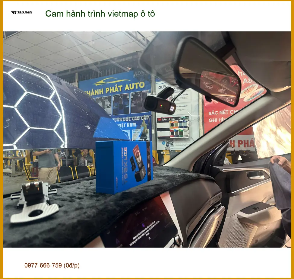 Chị Thảo lắp cam hành trình Vietmap ô tô cho Hyundai Santa Fe tại Quận 2 để an tâm lái xe ảnh thực tế 2