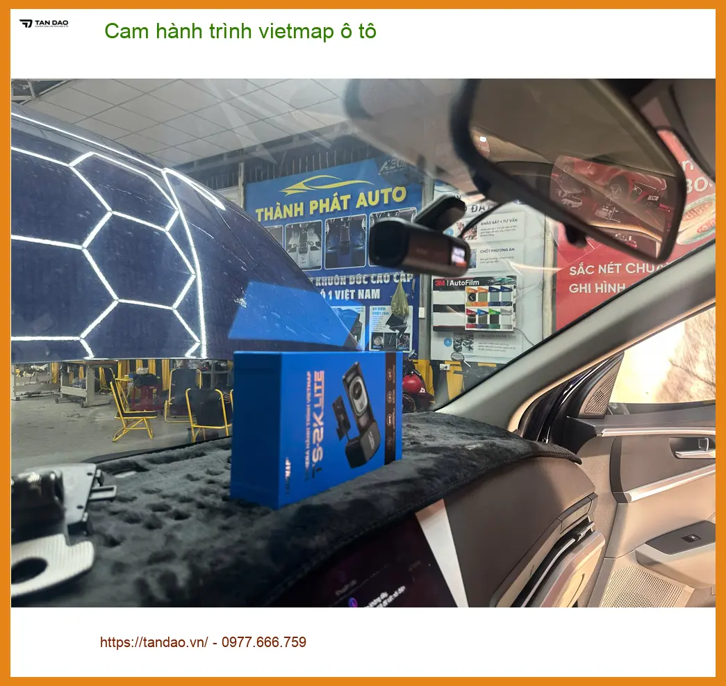 Anh Dũng lắp cam hành trình Vietmap ô tô tại Quận 9 để yên tâm di chuyển ảnh thực tế 2