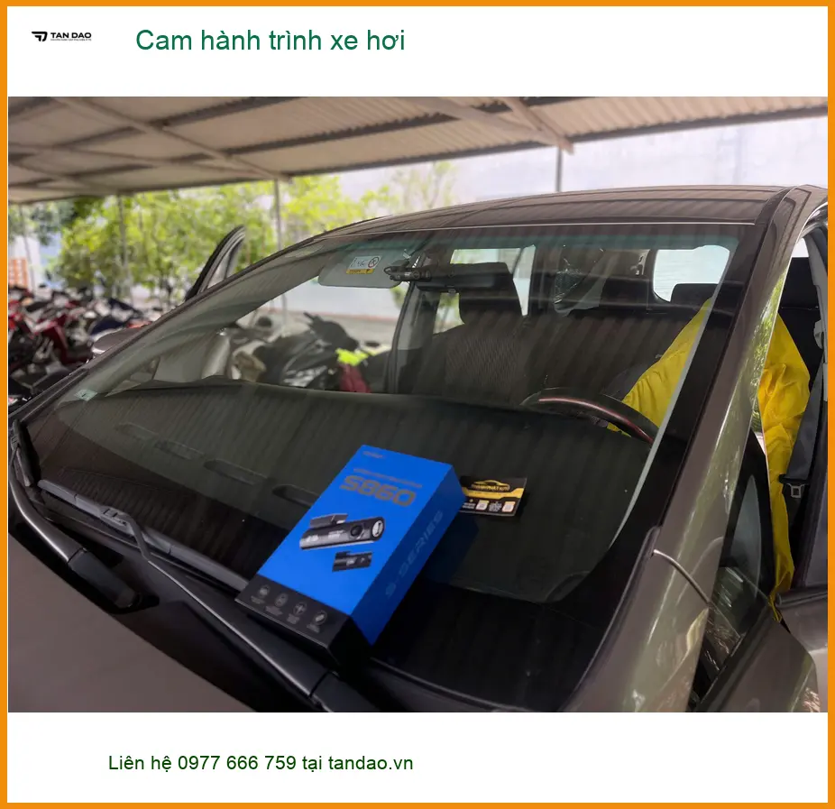 Chú Cường lắp cam hành trình Hyundai Santa Fe tại Quận 11 đảm bảo an toàn ảnh thực tế 4