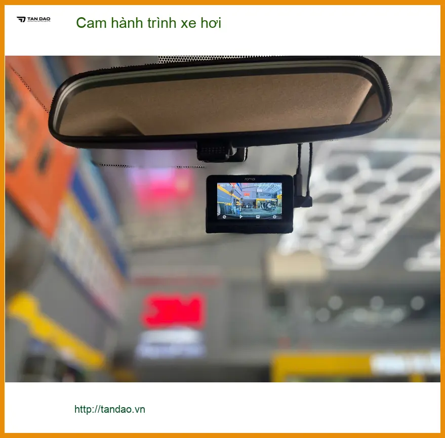 Anh Dũng gắn cam hành trình xe hơi Honda CRV Quận 2 để bảo vệ bản thân
