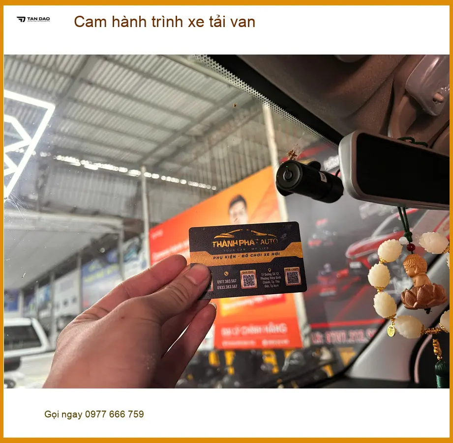 Ông Bảy lắp cam hành trình xe tải van Hyundai H150 tại Thủ Đức, sợ va quẹt