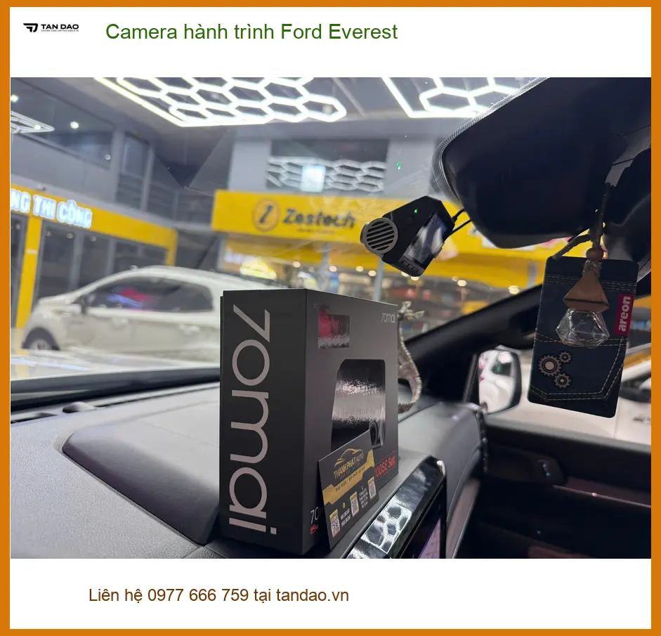 Anh Khang lắp camera hành trình Ford Everest tại Quận 2 để ghi lại hành trình an toàn ảnh thực tế 2