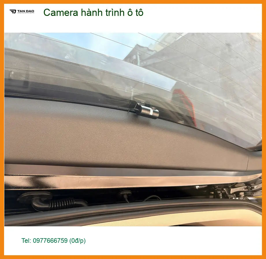 Anh Tấn lắp camera hành trình ô tô cho Hyundai Creta để an tâm hơn tại Quận 9