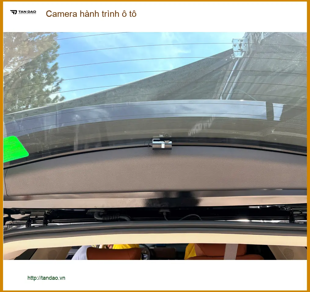 Anh Tấn lắp camera hành trình ô tô cho Hyundai Creta để an tâm hơn tại Quận 9 ảnh thực tế 2