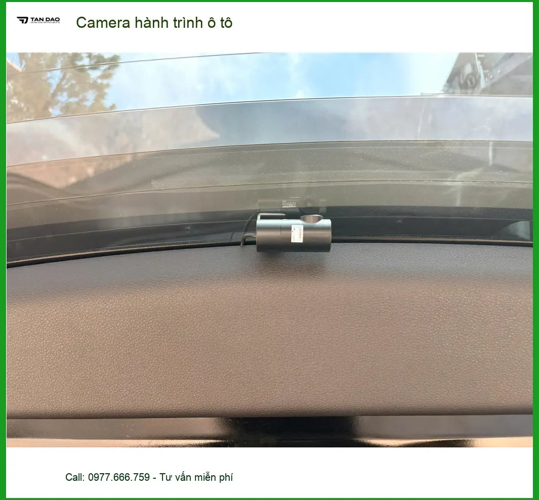 Anh Tấn lắp camera hành trình ô tô cho Hyundai Creta để an tâm hơn tại Quận 9 ảnh thực tế 4