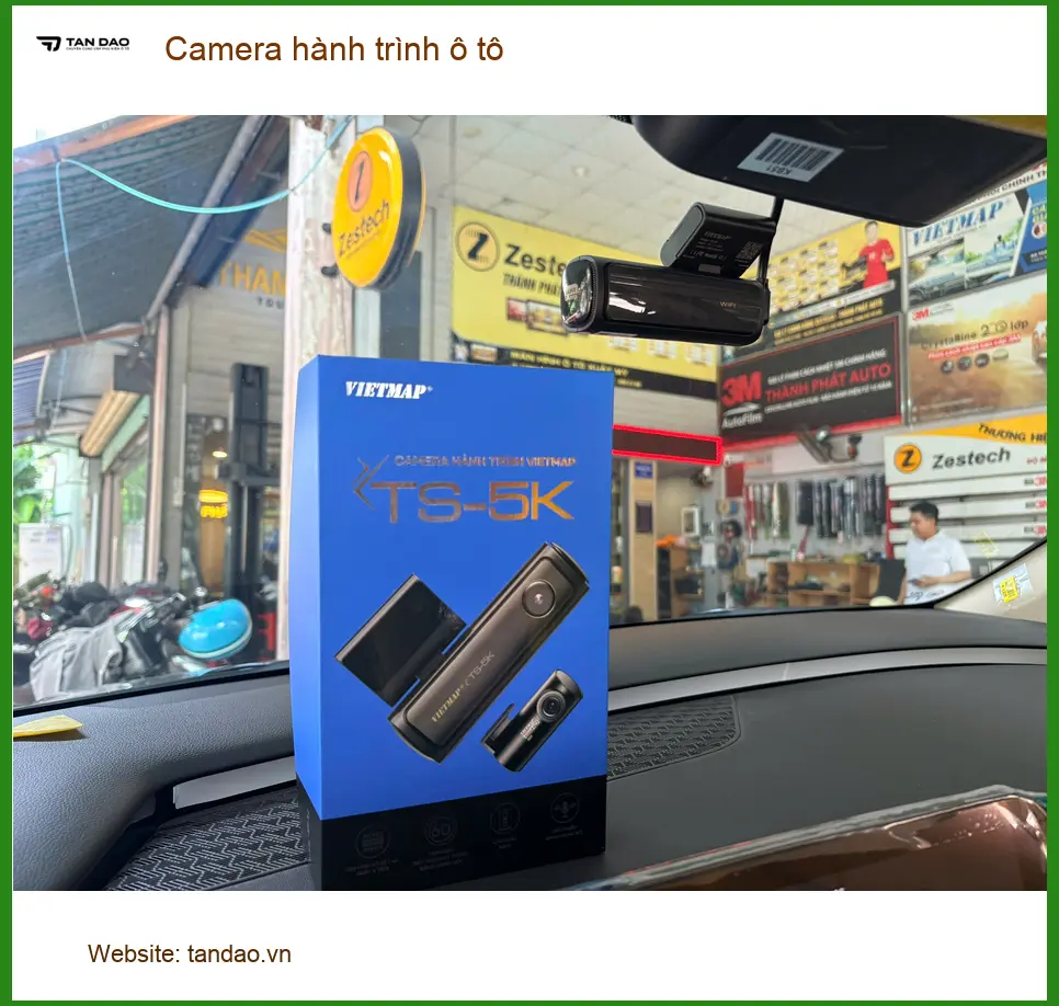Anh Tấn lắp camera hành trình ô tô cho Hyundai Creta để an tâm hơn tại Quận 9 ảnh thực tế 5