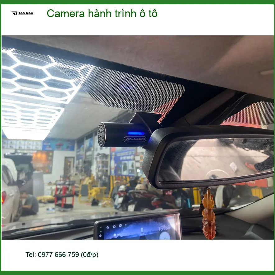 Anh Khôi lắp Camera hành trình ô tô Hyundai Santa Fe tại Quận 4 để ghi lại mọi khoảnh khắc