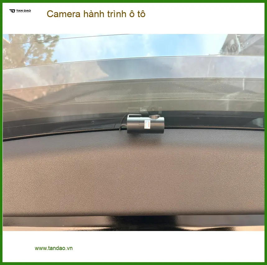 Anh Dũng lắp camera hành trình ô tô Mitsubishi Attrage tại Cần Giờ ảnh thực tế 3
