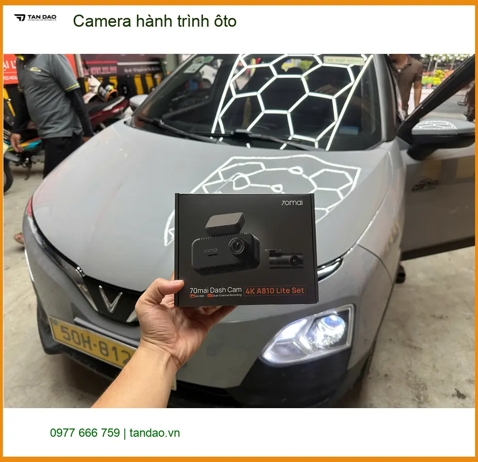 Cô Cúc gắn camera hành trình ôto Mazda 3 tại Quận 2 để ghi lại lộ trình ảnh thực tế 3