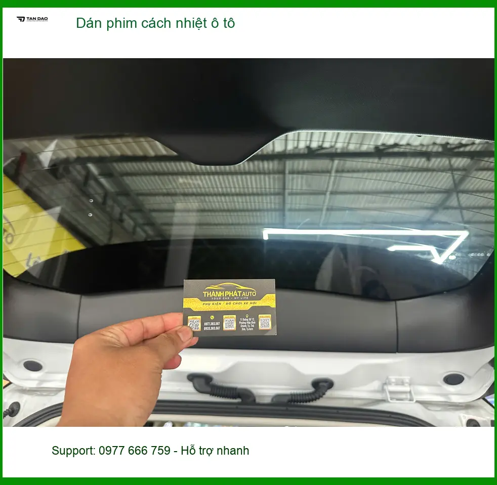Chị Thảo dán phim cách nhiệt ô tô cho Hyundai Santa Fe tại Hóc Môn đón hè ảnh thực tế 2