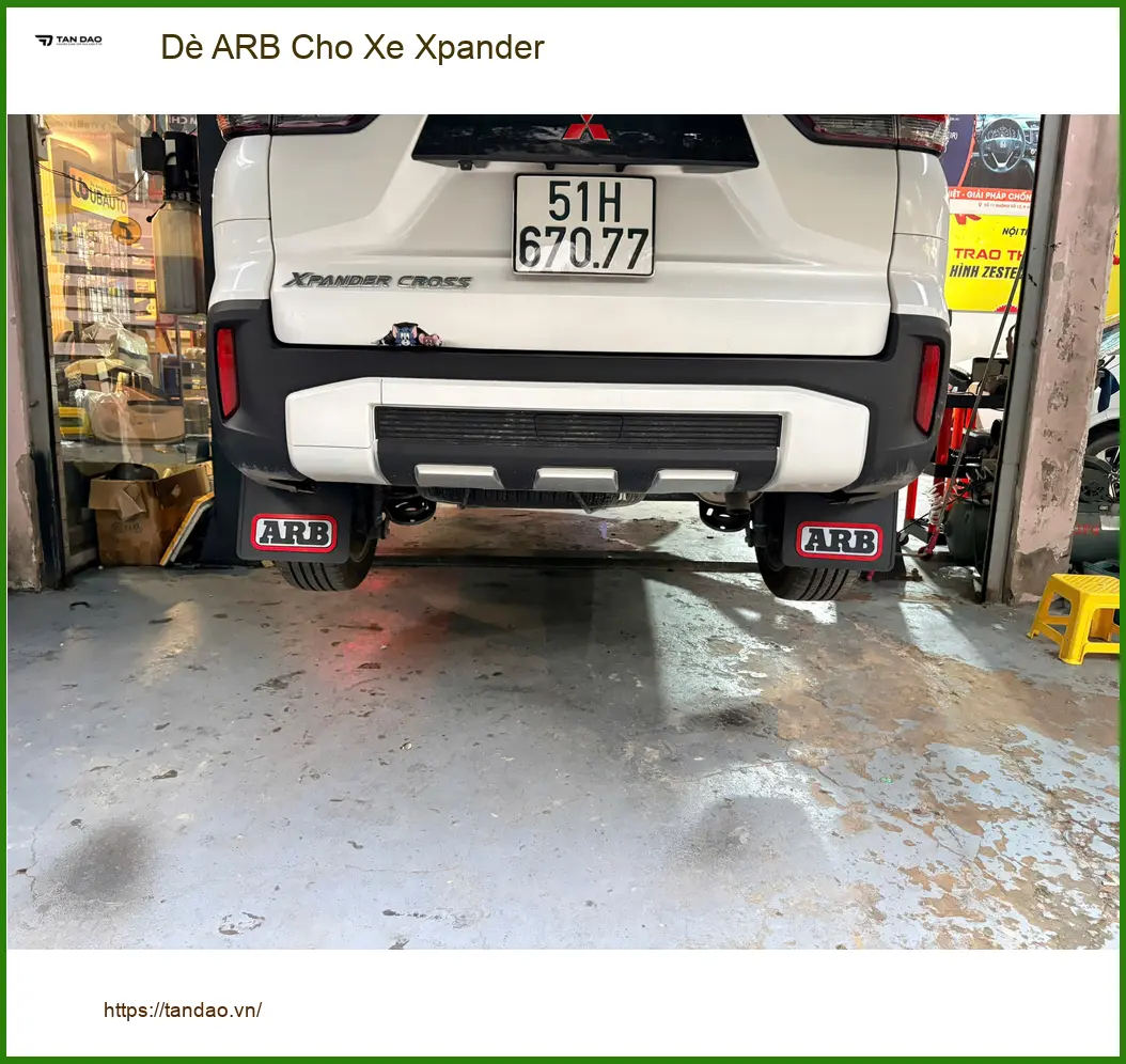 Chị Hà lắp dè ARB cho Xpander tại Quận Phú Nhuận chống bùn bắn ảnh thực tế 4