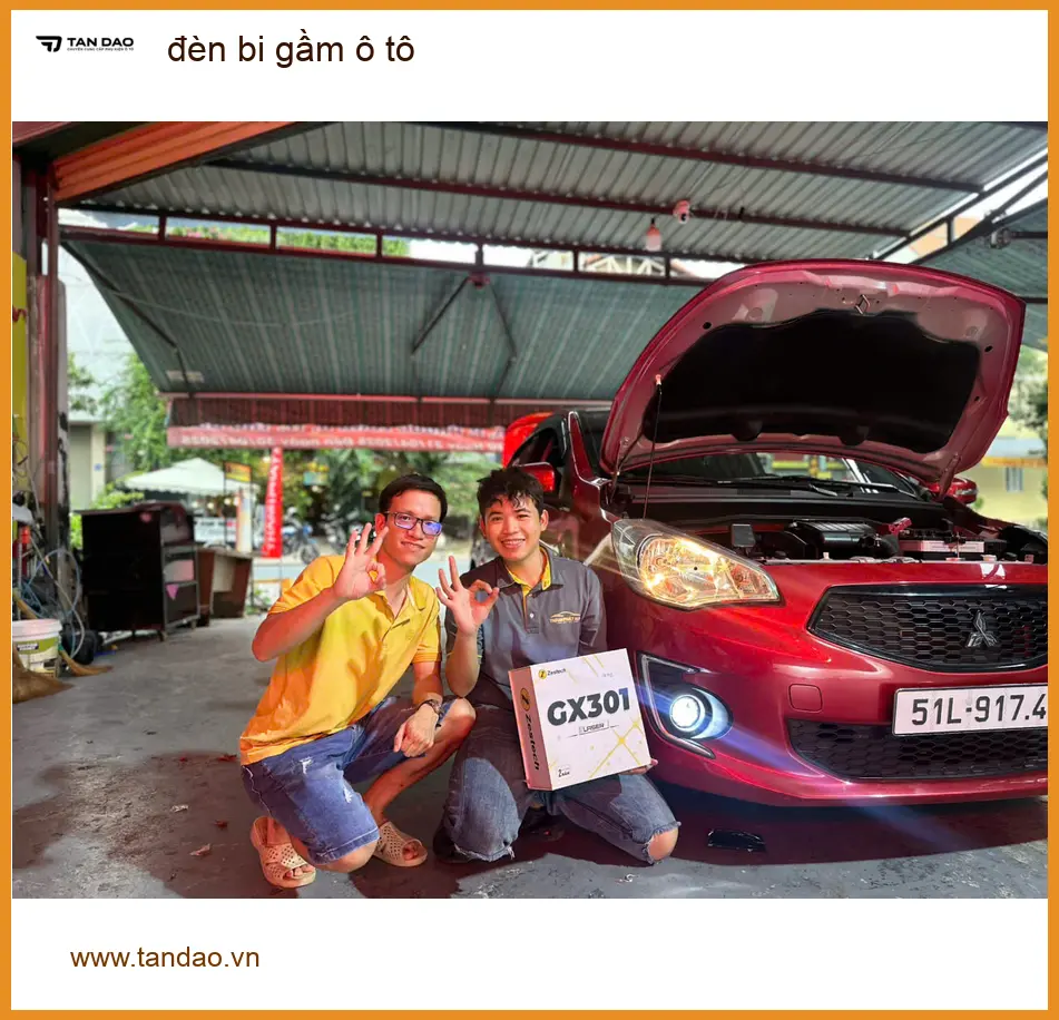 Anh Dũng độ đèn bi gầm ô tô Mitsubishi Outlander ở Quận 1 vì đèn zin quá yếu ảnh thực tế 2