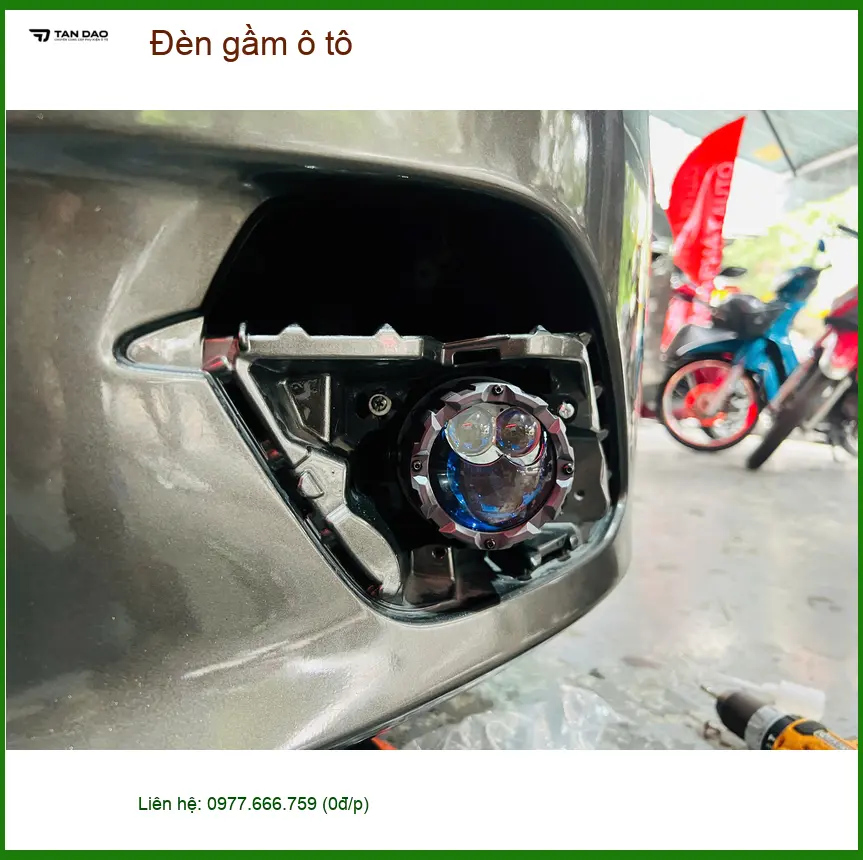 Anh Trọng lắp đèn gầm ô tô cho Honda CRV tại Quận 4 để tăng sáng khi trời tối ảnh thực tế 4