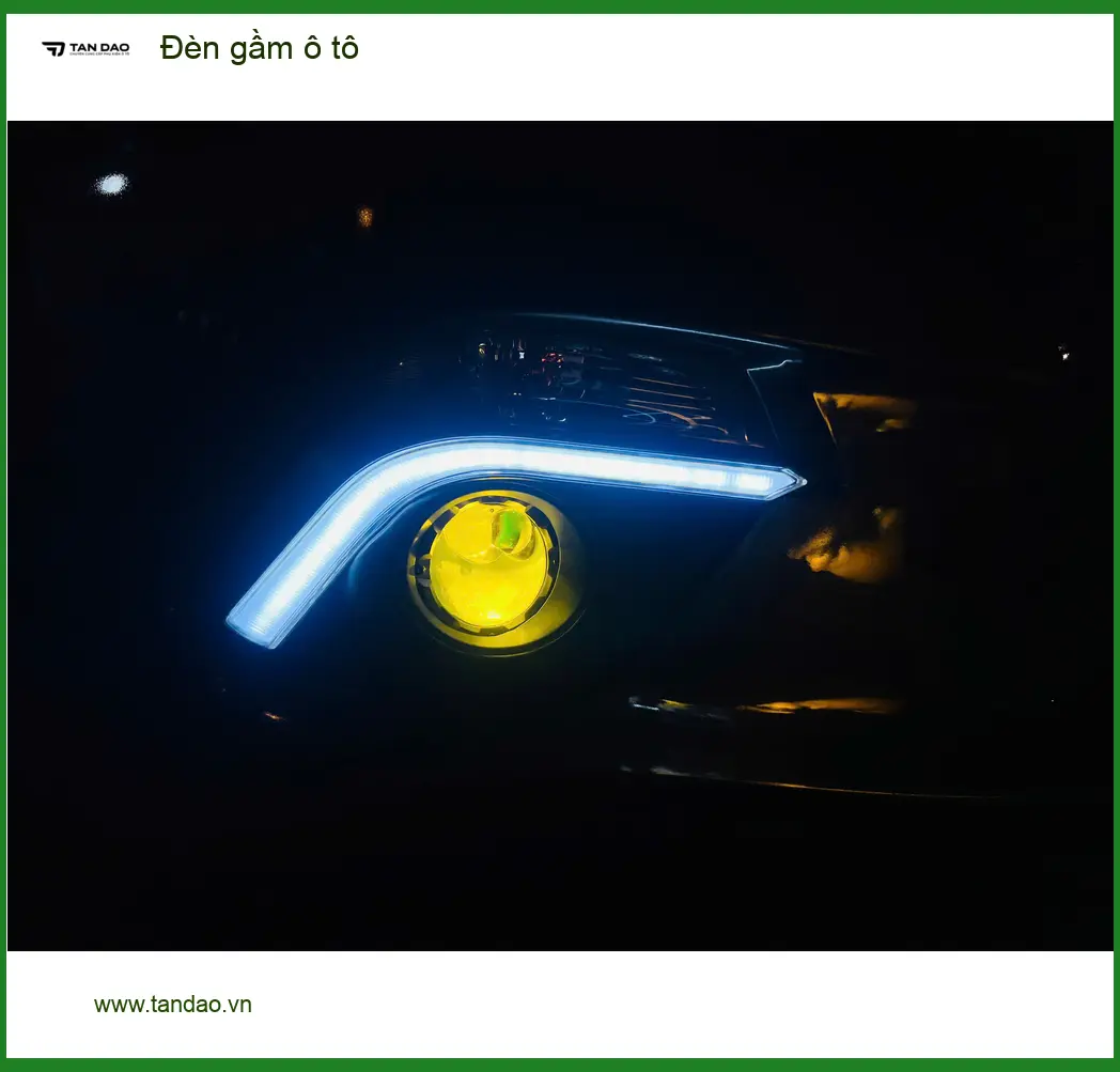 Anh Tùng độ đèn gầm ô tô cho Honda Civic tại Quận 12 để tăng cường sáng