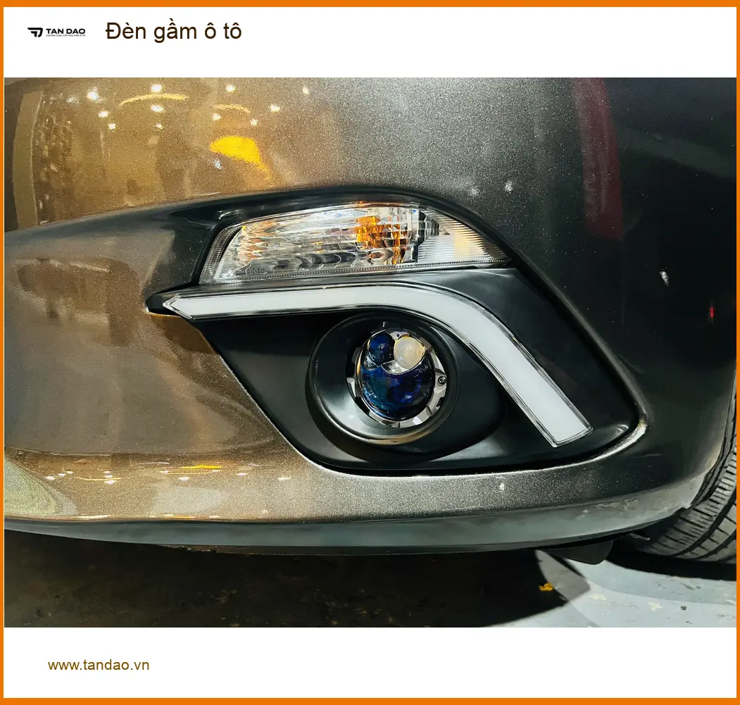 Anh Tùng độ đèn gầm ô tô cho Honda Civic tại Quận 12 để tăng cường sáng ảnh thực tế 3