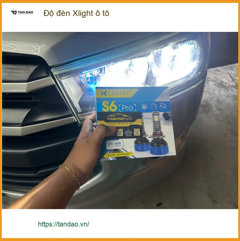 Anh Tuấn Khang độ đèn Xlight ô tô Hyundai Accent tại Gò Vấp để sáng hơn