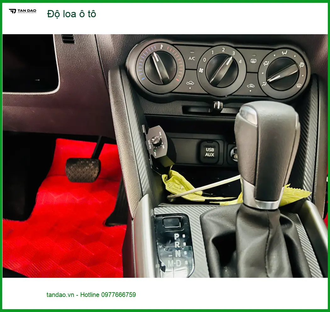 Chị Thảo độ loa ô tô cho Hyundai Accent tại Hóc Môn vì loa zin rè, thiếu bass