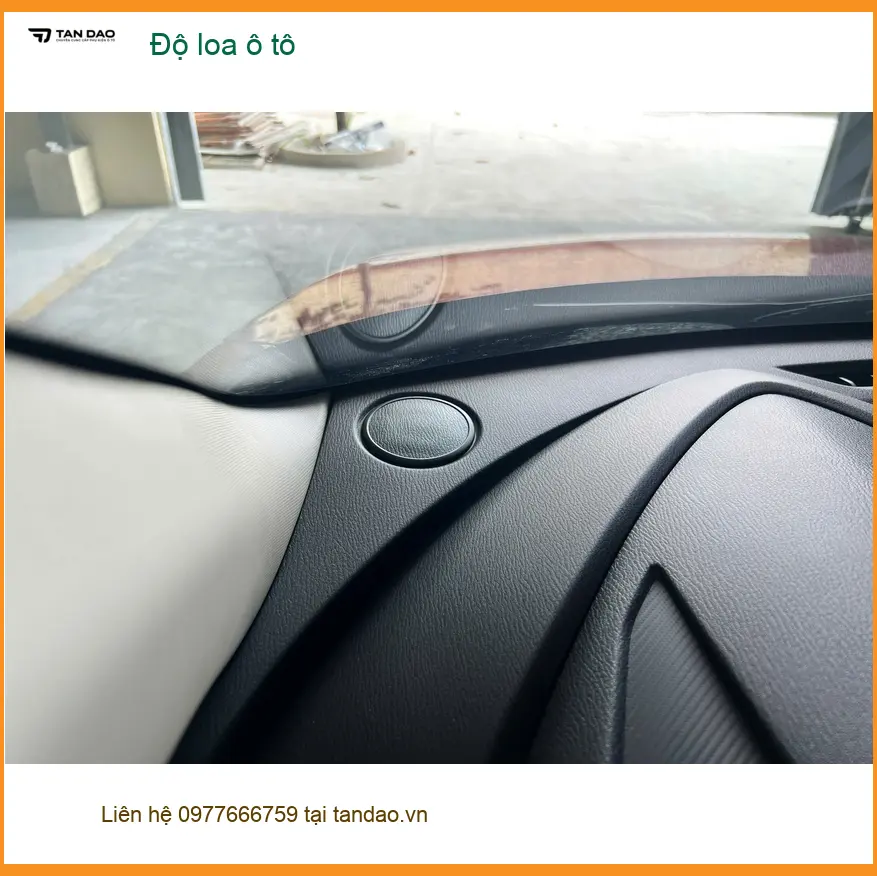 Chị Thảo độ loa ô tô cho Hyundai Accent tại Hóc Môn vì loa zin rè, thiếu bass ảnh thực tế 3