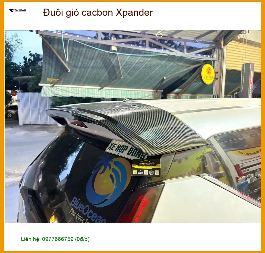 Anh Tùng lắp đuôi gió cacbon Xpander tại Quận 12, xe trông thể thao và cuốn hút hơn. ảnh thực tế 2