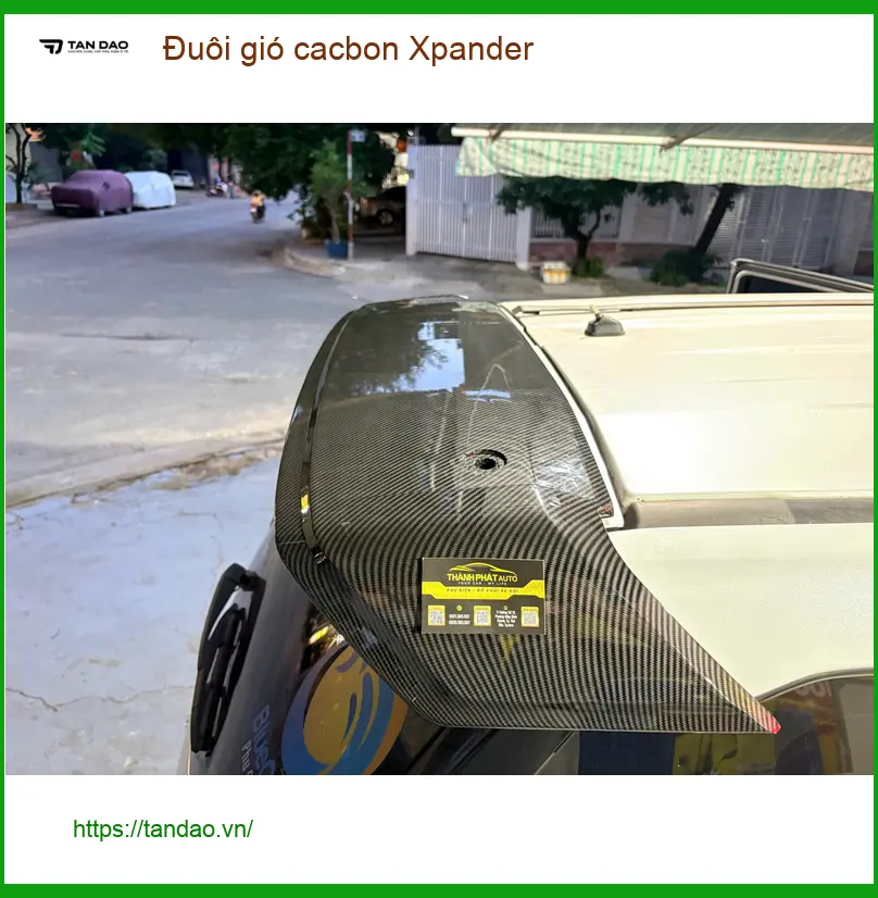 Anh Khánh lắp đuôi gió cacbon Xpander tại Bình Chánh để tăng tính thể thao cho xe