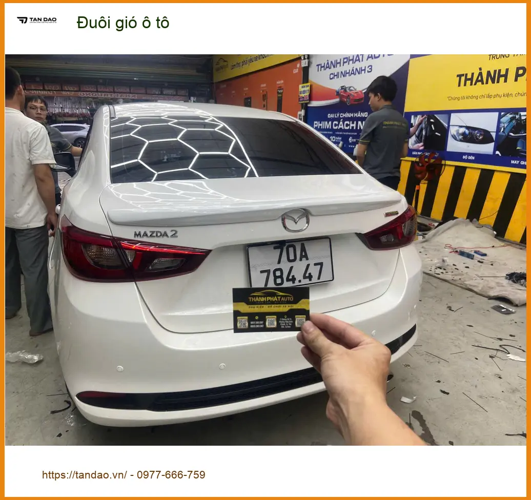 Chị Mai Hương lắp đuôi gió ô tô cho Hyundai Accent Quận 3 tăng vẻ thể thao ảnh thực tế 3