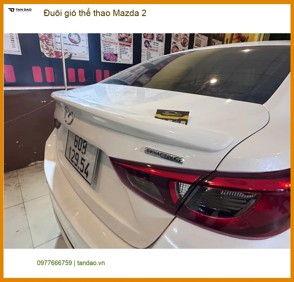 Anh Minh lắp đuôi gió thể thao Mazda 2 tại Củ Chi để xe trông mạnh mẽ hơn ảnh thực tế 2