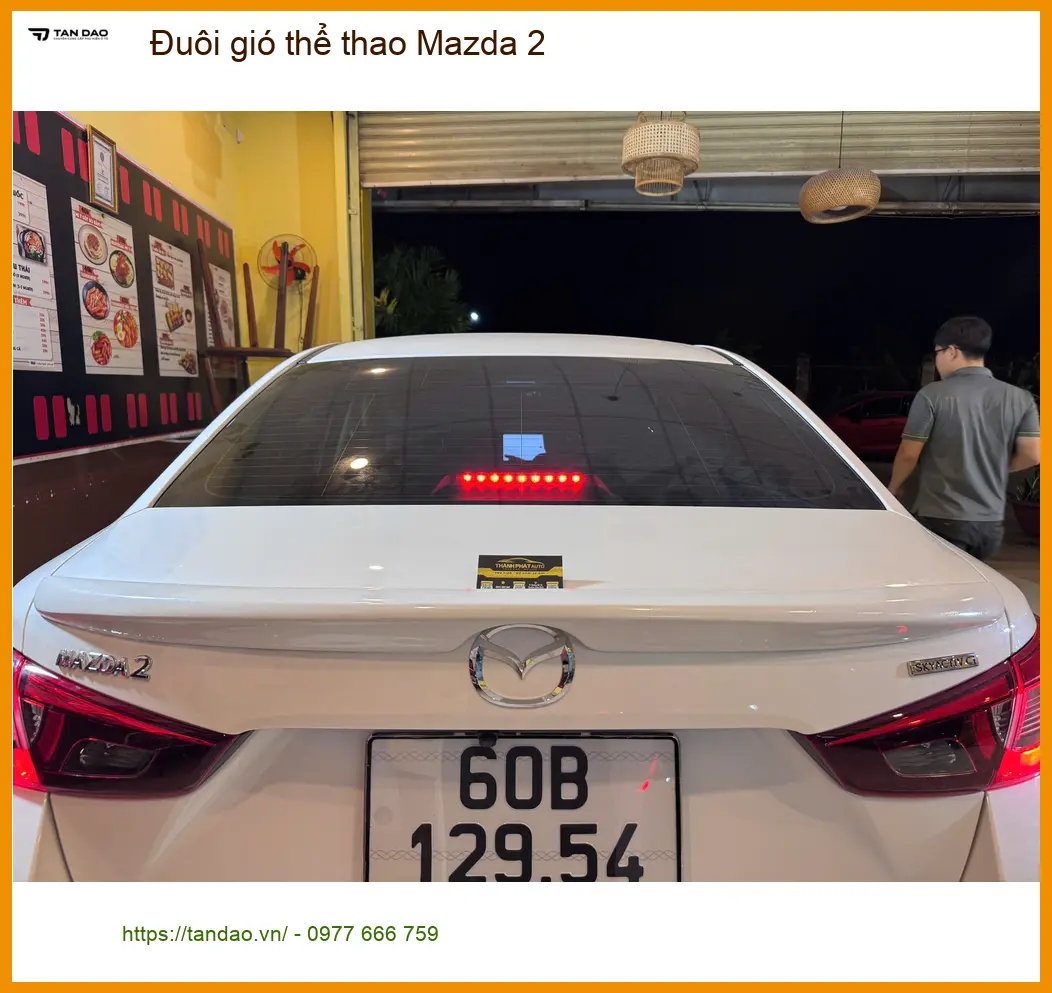 Anh Minh lắp đuôi gió thể thao Mazda 2 tại Củ Chi để xe trông mạnh mẽ hơn ảnh thực tế 5