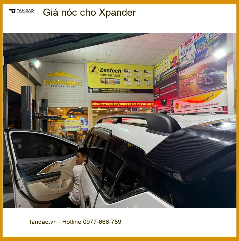 Anh Kiên lắp giá nóc cho Xpander tại Quận 2 để chuẩn bị cho chuyến đi dài ngày ảnh thực tế 2