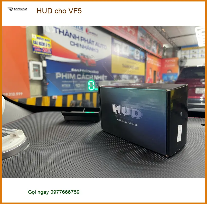 Anh Duy lắp HUD hiển thị thông số cho VF5 tại Quận Nhà Bè ảnh thực tế 3