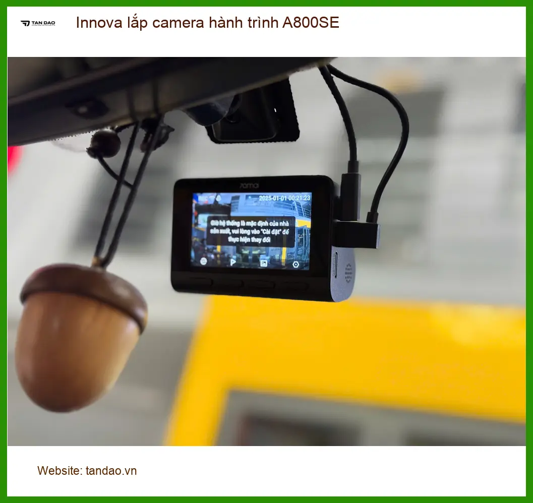 Anh Tấn lắp camera hành trình A800SE cho Innova tại Quận Gò Vấp