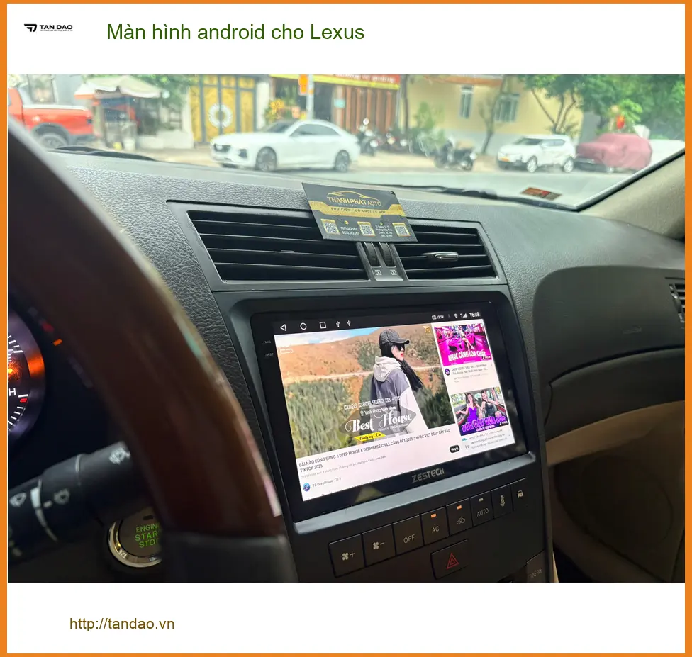 Cô Thanh Lan lắp màn hình Android cho Lexus NX 300 ở Nhà Bè