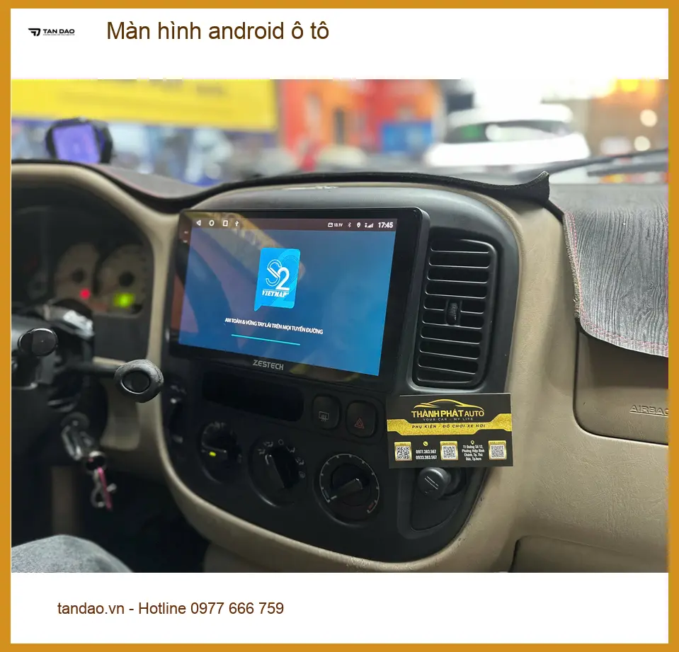 Anh Hưng lắp màn hình Android ô tô cho Kia K3 tại Quận 1