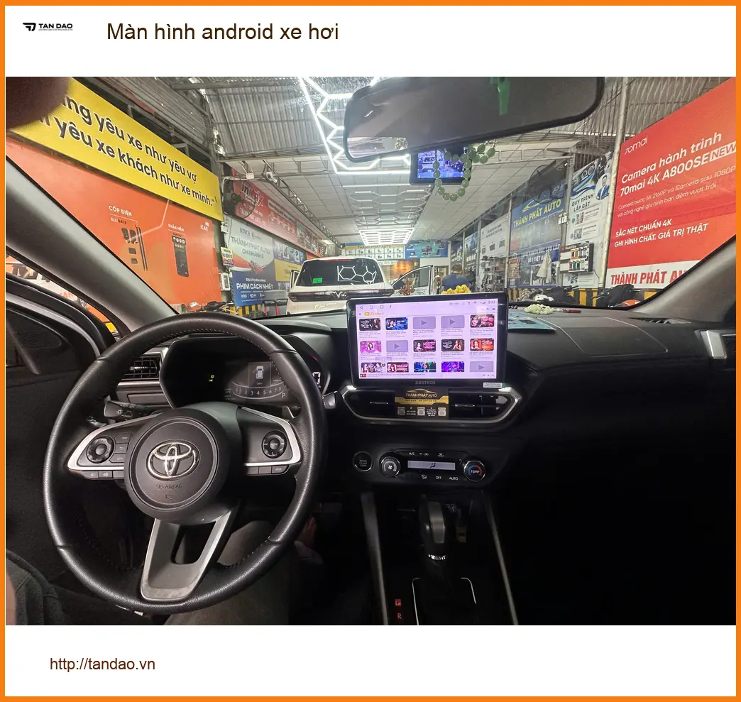 Anh Đăng lắp màn hình Android xe hơi Ford Everest tại Hóc Môn để nâng cao trải nghiệm ảnh thực tế 2