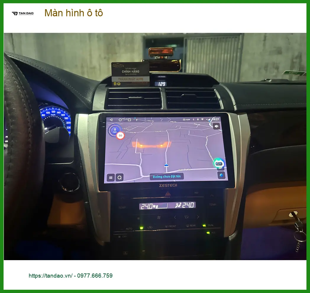Chị Thảo lắp màn hình ô tô cho Honda CR-V tại Bình Chánh vì màn zin cũ không còn sắc nét ảnh thực tế 2