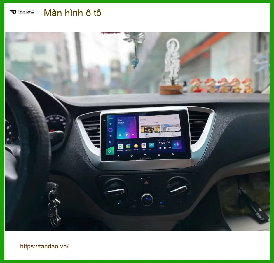 Anh Quý lắp màn hình ô tô cho Honda CRV tại Hóc Môn để nâng cao trải nghiệm lái ảnh thực tế 3