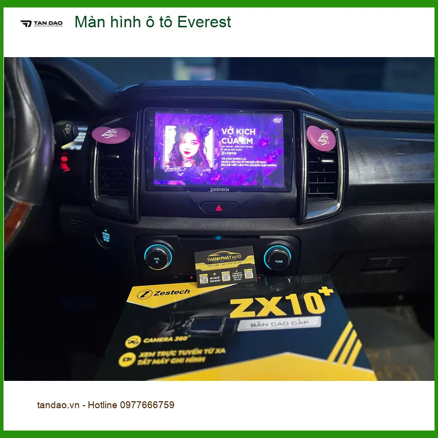Anh Cường lắp màn hình ô tô Everest tại Quận Tân Phú cần định vị chính xác
