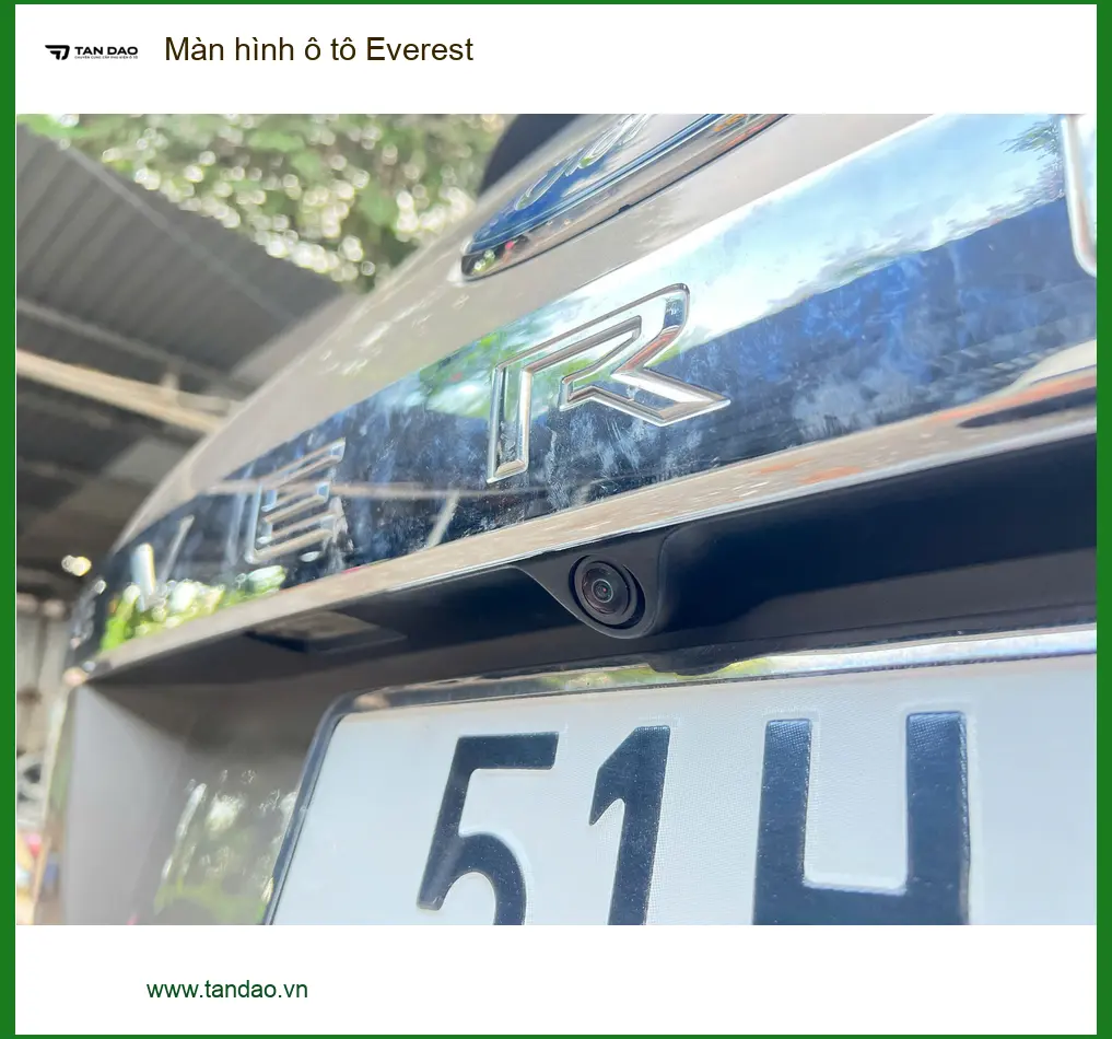 Anh Cường lắp màn hình ô tô Everest tại Quận Tân Phú cần định vị chính xác ảnh thực tế 3